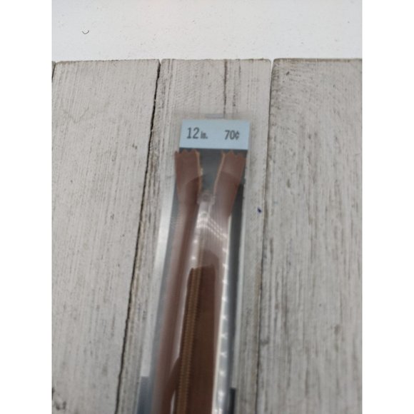 Vintage J&P Coats Flex Knit Zipper 12" London Tan 48-A - Picture 2 of 4